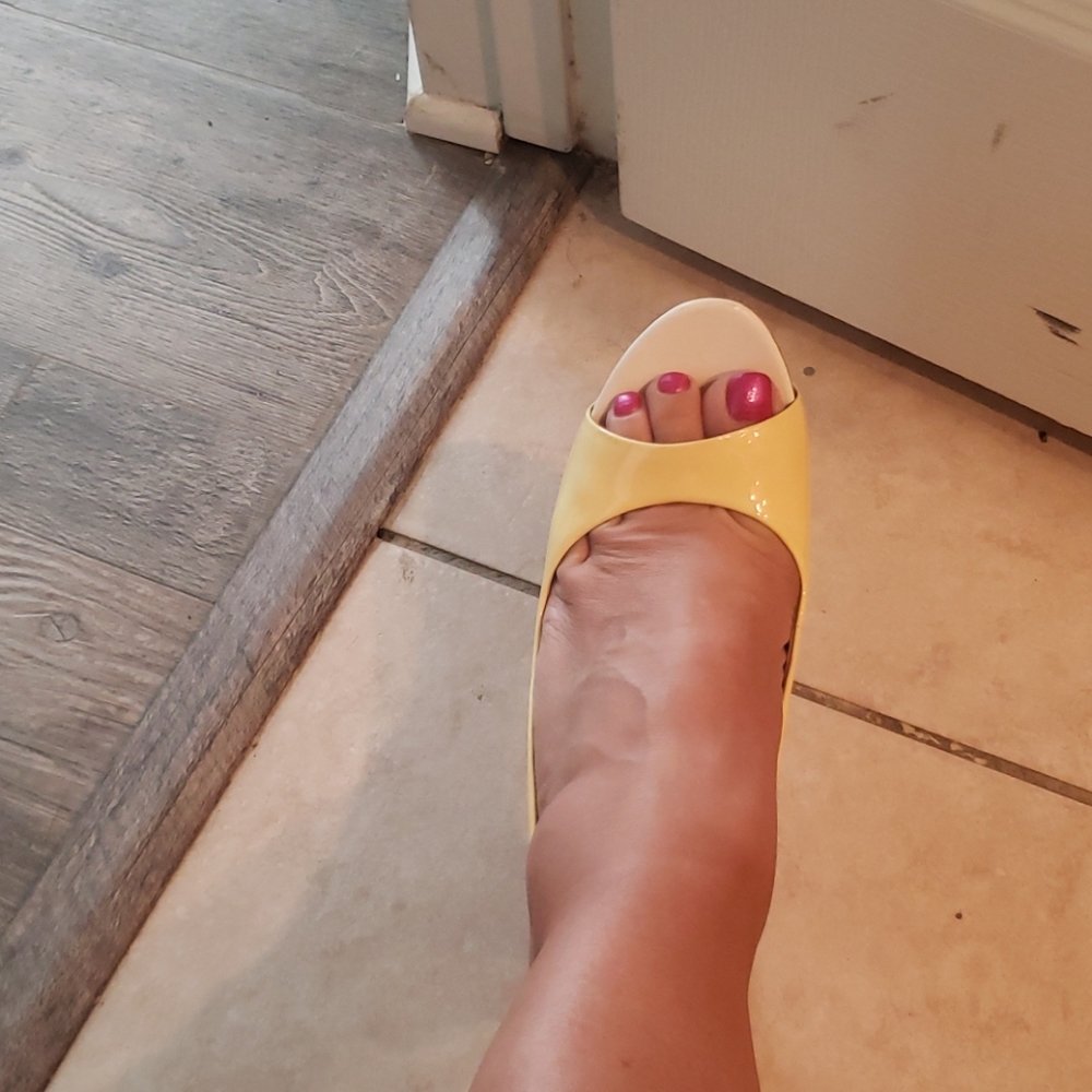 Jessica Simpson shoes